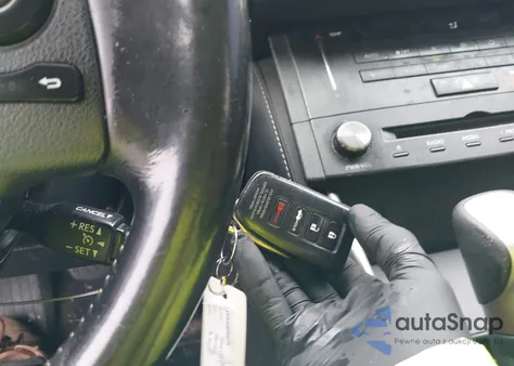 2016 Lexus Is 200T из США, поврежденный, VIN JTHBA1D29G5011369